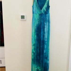 VENUS Blue and Green Maxi Dress